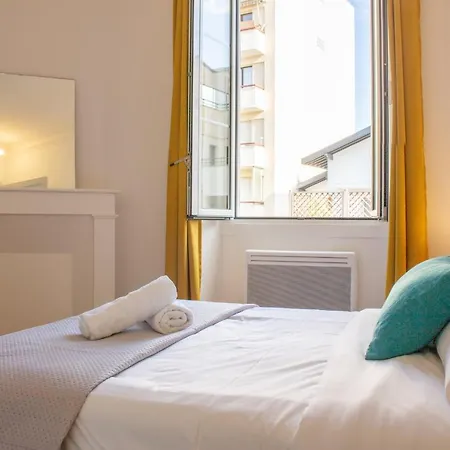 Guestready - Spacious 3-bdr Near La Grande Apartman *