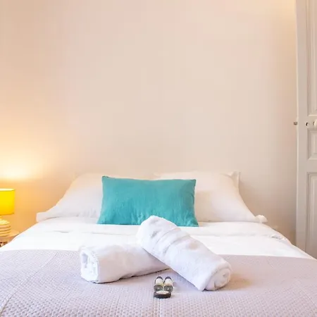 Guestready - Spacious 3-bdr Near La Grande Biarritz